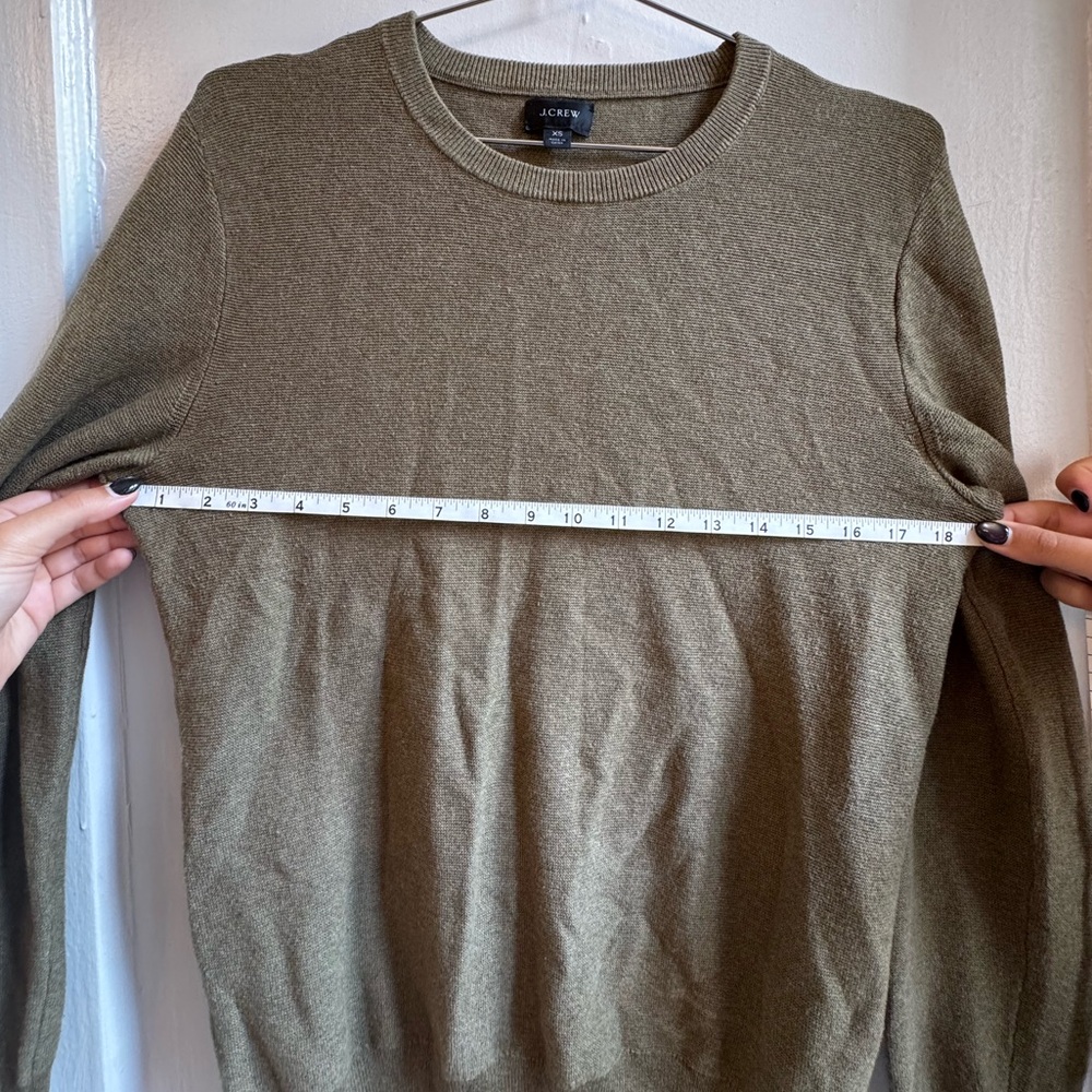 J. Crew 100% Cotton Crewneck Sweater in Olive - Picture 4 of 5